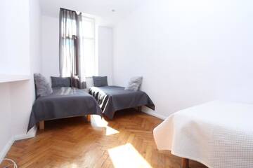 Фото Апартаменты Krakow Townhouse г. Краков 4