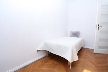 Фото Апартаменты Krakow Townhouse г. Краков 3