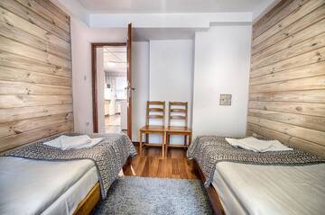Фото номера Апартаменты с 2 спальнями с видом на сад Апартаменты Bagry Rooms г. Краков 50