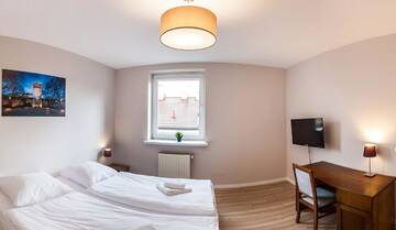Фото номера Улучшенные апартаменты Апарт-отели Emaus Apartments г. Краков 11
