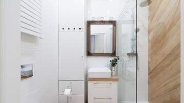 Фото номера Two-Bedroom Apartment - 10 Bogusławskiego Street Апартаменты Apartamenty Sun &amp; Snow Kraków Old Town г. Краков 7