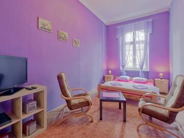 Фото номера Четырехместный номер Делюкс Хостелы 70s Hostel г. Краков 8