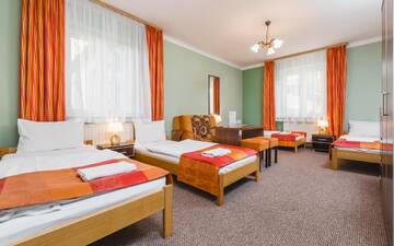 Фото Хостелы Hostel Biały Dom г. Краков 1