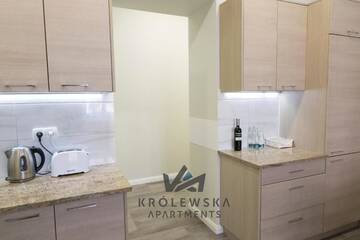 Фото номера Апартаменты Делюкс Апартаменты Królewska Apartments г. Краков 34