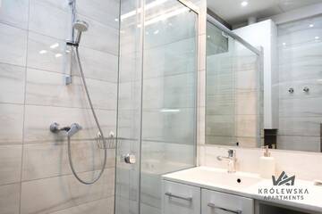 Фото номера Апартаменты Делюкс Апартаменты Królewska Apartments г. Краков 12