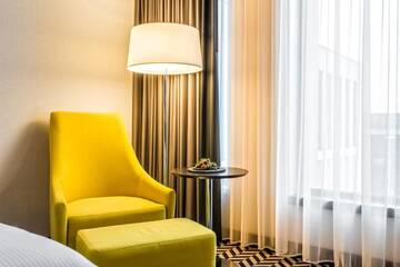 Фото номера Номер с кроватью размера «king-size» Отель Hilton Garden Inn Krakow Airport г. Краков 8
