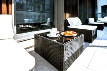 Фото номера Апартаменты с 2 спальнями, сауной и террасой Апартаменты Premium Apartments by Wawel Castle г. Краков 13