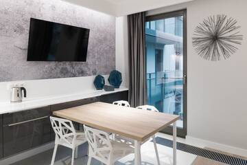 Фото номера Апартаменты с 2 спальнями, сауной и террасой Апартаменты Premium Apartments by Wawel Castle г. Краков 7