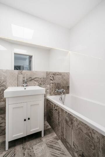 Фото номера Old Town View Apartment  with 2 Bedrooms Апарт-отели The Townhouse by Loft Affair г. Краков 11