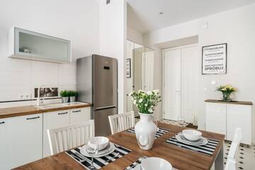 Фото номера Romantic Apartment  with 2 Bedrooms Апарт-отели The Townhouse by Loft Affair г. Краков 14