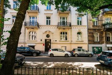 Фото номера Honeymoon Apartment with 2 Bedrooms Апарт-отели The Townhouse by Loft Affair г. Краков 3