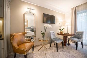 Фото номера Двухместный номер Делюкс с 2 отдельными кроватями Отель Bachleda Luxury Hotel Krakow MGallery By Sofitel г. Краков 5