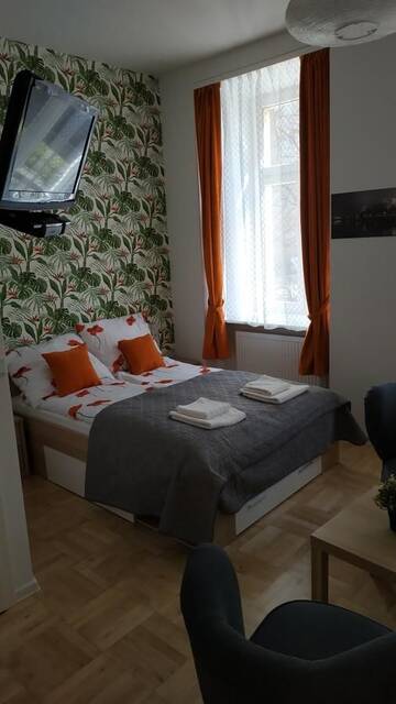 Фото номера Двухместный номер с 1 кроватью Проживание в семье Lukas Guest Rooms г. Краков 8
