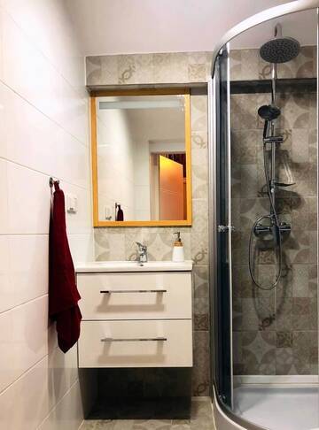 Фото номера Суперлюкс с гидромассажной ванной Отели типа «постель и завтрак» UNDERGROUND Jacuzzi Rooms г. Краков 14