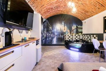 Фото номера Люкс с гидромассажной ванной Отели типа «постель и завтрак» UNDERGROUND Jacuzzi Rooms г. Краков 4