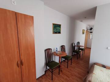Фото номера Четырехместный номер с собственной ванной комнатой Отель Hotel TERESITA г. Краков 4