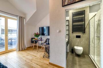 Фото номера Двухместный номер с 1 кроватью и патио Апарт-отели Aparthotel Delta Boutique г. Краков 12