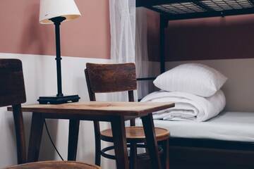 Фото номера Кровать в общем номере с 4 кроватями Хостелы Das Hostel г. Краков 3