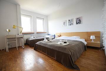 Фото номера Двухместный номер с 1 кроватью Проживание в семье Mhost Bronowice г. Краков 3