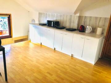 Фото номера Односпальная кровать в общем номере с 6 кроватями Хостелы Hostel z Klasa г. Краков 10