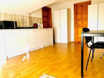 Фото номера Односпальная кровать в общем номере с 6 кроватями Хостелы Hostel z Klasa г. Краков 9