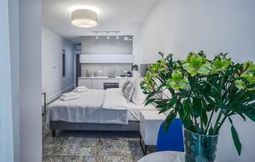 Фото номера Белый Апарт-отели RAJSKA 3 by PI Apartments г. Краков 16