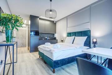 Фото номера Номер «Темно-зеленый» Апарт-отели RAJSKA 3 by PI Apartments г. Краков 2