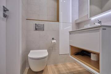 Фото номера Номер «Серый» Апарт-отели RAJSKA 3 by PI Apartments г. Краков 3
