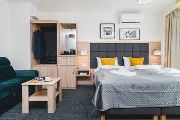 Фото номера Четырехместный номер Апарт-отели Aron Residence Old Town г. Краков 11