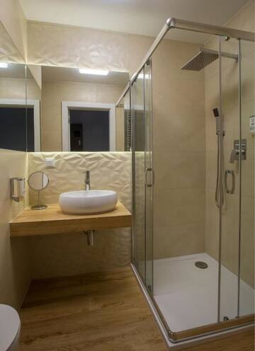 Фото номера Номер-студио с балконом Апарт-отели Fragola Apartments Rajska 3 г. Краков 27