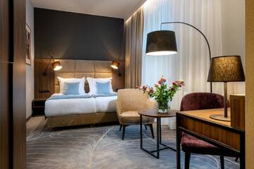 Фото номера Улучшенный двухместный номер с 1 кроватью Отель Hotel M29 г. Краков 2