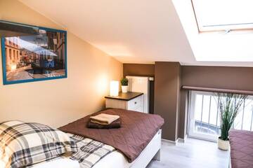 Фото номера Апартаменты с 2 спальнями Апарт-отели Old Town Vistula Premium Apartments г. Краков 52