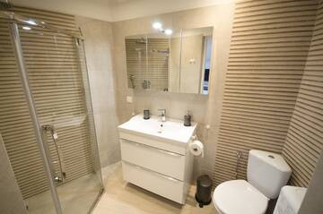 Фото номера Апартаменты с 2 спальнями Апарт-отели Old Town Vistula Premium Apartments г. Краков 20