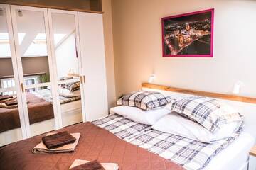 Фото номера Апартаменты с 2 спальнями Апарт-отели Old Town Vistula Premium Apartments г. Краков 18