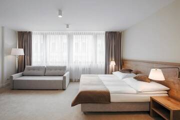 Фото номера Двухместный номер с 1 кроватью Апарт-отели W Sercu Krakowa Aparthotel г. Краков 9