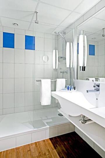 Фото номера Люкс Отель Novotel Kraków Centrum г. Краков 9