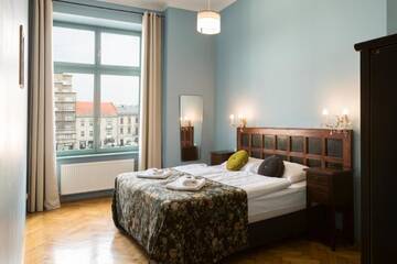 Фото номера Апартаменты с 4 спальнями (для 10 взрослых) Апарт-отели Antique Apartments Plac Szczepański г. Краков 7