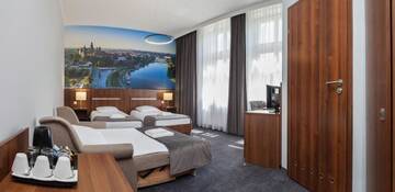 Фото номера Трехместный номер Отель Hotel Alexander 2 г. Краков 8