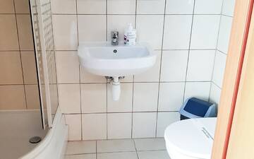 Фото номера Двухместный номер с 2 отдельными кроватями Хостелы Freedom Hostel г. Краков 4