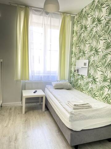 Фото номера Одноместный номер Делюкс Хостелы Freedom Hostel г. Краков 4
