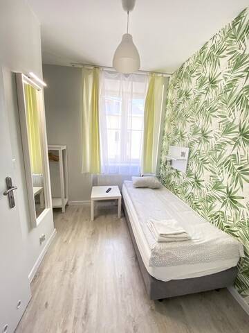 Фото номера Одноместный номер Делюкс Хостелы Freedom Hostel г. Краков 5