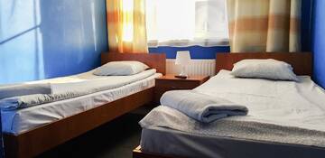 Фото номера Двухместный номер с 2 отдельными кроватями Хостелы Freedom Hostel г. Краков 3