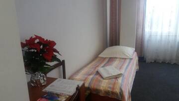 Фото номера Двухместный номер с 2 отдельными кроватями Отель Hotel Start г. Краков 15