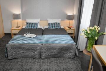 Фото номера Трехместный номер Отель Hotel Perła г. Краков 3