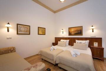 Фото номера Апартаменты (для 3 взрослых) Апарт-отели Ventus Rosa Apartments г. Краков 3