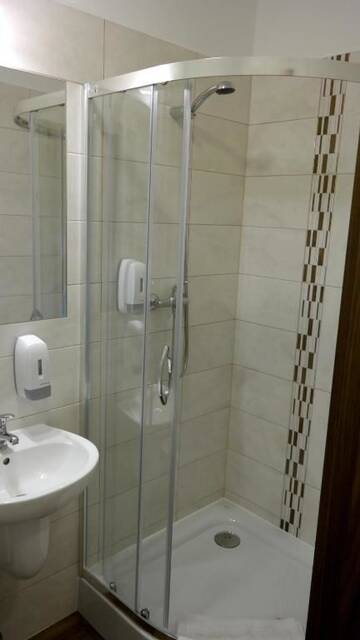 Фото номера Двухместный номер с 2 отдельными кроватями Апарт-отели Ośrodek SCSK Optima г. Краков 12