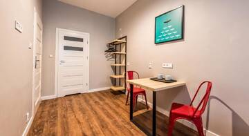 Фото номера Комфорт двухместный номер с ванной комнатой Хостелы Flamingo Premium Hostel г. Краков 5