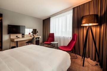 Фото номера Стандартный номер Отель Park Inn by Radisson Krakow г. Краков 14