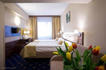 Фото номера Двухместный номер с 2 отдельными кроватями Отель Hotel Justyna г. Краков 11