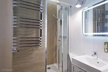 Фото номера Двухместный номер с 2 отдельными кроватями Отель Hotel Justyna г. Краков 14